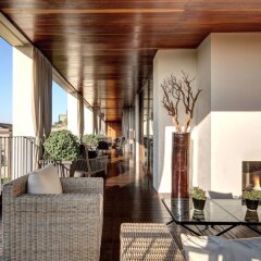 Отель Bulgari Hotel Milan Италия, Милан - отзывы, цены и фото номеров - забронировать отель Bulgari Hotel Milan онлайн балкон