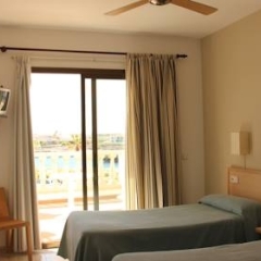 Отель Hostal Sa Prensa комната для гостей фото 4