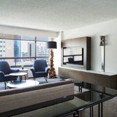 Отель Calgary Marriott Downtown Hotel Канада, Калгари - отзывы, цены и фото номеров - забронировать отель Calgary Marriott Downtown Hotel онлайн