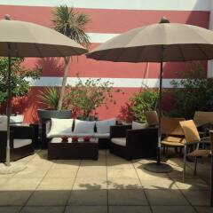 Отель Hôtel Côté Patio питание