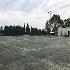 Hotel Nikopolis спортивное сооружение