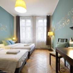 Blooms Boutique Hostel Познань комната для гостей фото 4