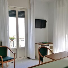 Отель Italie et Suisse Италия, Стреза - 1 отзыв об отеле, цены и фото номеров - забронировать отель Italie et Suisse онлайн удобства в номере фото 2