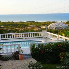 Отель Emerald View Resort Villa пляж фото 2