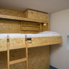 Отель Hostel & Suites Des Arts Португалия, Амаранте - отзывы, цены и фото номеров - забронировать отель Hostel & Suites Des Arts онлайн сейф в номере
