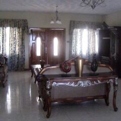 Отель Fay's Bed and Breakfast интерьер отеля