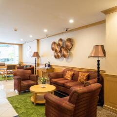 Отель Admiral Suites Sukhumvit 22 By Compass Hospitality Бангкок интерьер отеля