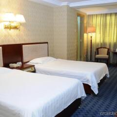 Wangfujing Da Wan Hotel комната для гостей фото 2