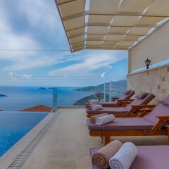Villa Sardunya by Akdenizvillam Турция, Калкан - отзывы, цены и фото номеров - забронировать отель Villa Sardunya by Akdenizvillam онлайн бассейн фото 2