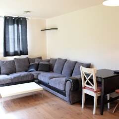 Апартаменты Greenwich 2 Bedroom Apartment комната для гостей фото 5