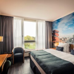Отель Crowne Plaza Antwerpen Бельгия, Антверпен - 1 отзыв об отеле, цены и фото номеров - забронировать отель Crowne Plaza Antwerpen онлайн комната для гостей фото 5