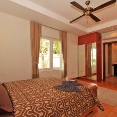 Отель Pattaya Sunset Villa 4 Bedroom Sleeps 8 комната для гостей фото 3