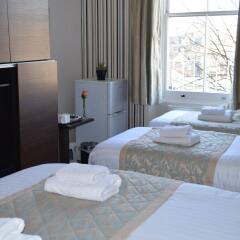 1 Lexham Gardens Hotel удобства в номере