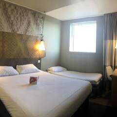 Отель Ibis Paris Porte De Montreuil комната для гостей фото 5