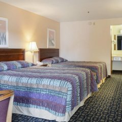 OYO Woodland Hotel and Suites in Woodland, United States of America from 119$, photos, reviews - zenhotels.com guestroom