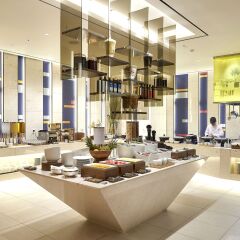 Отель Aloft Seoul Myeongdong Сеул питание фото 2
