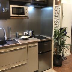 Апартаменты Classy Studio Louvre - Vendome 2 Париж в номере фото 2