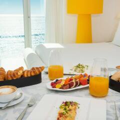 Отель Iberostar Grand Portals Nous - Adults Only в номере