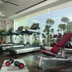 Crowne Plaza Hotel New Delhi Okhla фитнесс-зал