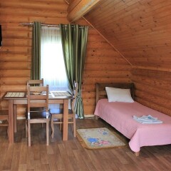 Турбаза «Белая река Даховская» в Даховской отзывы, цены и фото номеров - забронировать гостиницу Турбаза «Белая река Даховская» онлайн комната для гостей фото 2