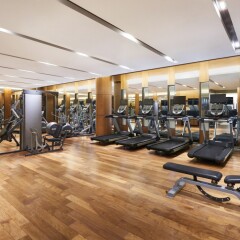Отель Courtyard By Marriott Seoul Times Square фитнесс-зал фото 2