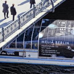 Отель Melia Berlin Берлин городской автобус