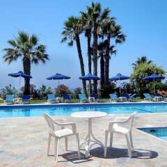 Апартаменты Rododafni Beach Apartments бассейн фото 3