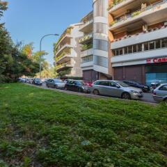 Отель Yellow Home Rome парковка