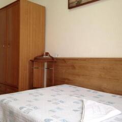 Отель Hostal Aresol комната для гостей фото 5