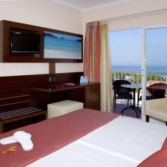 Hotel Torre Azul & Spa - Adults Only комната для гостей фото 2