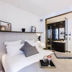Апартаменты HighStay - St-Honoré Serviced Apartments Париж комната для гостей