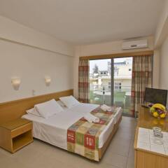Nafsika Hotel комната для гостей фото 4