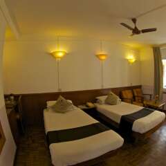 Отель Kathmandu Guest House by KGH Group Непал, Катманду - 1 отзыв об отеле, цены и фото номеров - забронировать отель Kathmandu Guest House by KGH Group онлайн комната для гостей фото 2