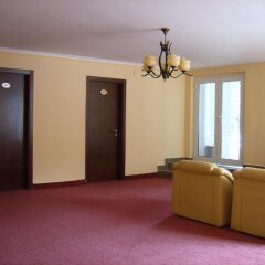 ADIS Holiday Inn Hotel интерьер отеля