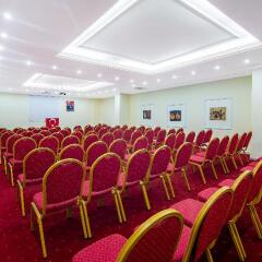 Отель Kleopatra Royal Palm Аланья помещение для мероприятий