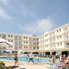 Отель SunConnect Los Delfines Hotel Испания, Кала-эн-Форкат - отзывы, цены и фото номеров - забронировать отель SunConnect Los Delfines Hotel онлайн фитнесс-зал