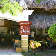Отель Casa Marina Beach & Reef All Inclusive гостиничный бар