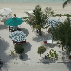 Rivethi Beach hotel спортивное сооружение