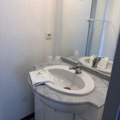 Отель CouettHotel Saint Jean dAngély Франция, Сен-Жан-д'Анжели - отзывы, цены и фото номеров - забронировать отель CouettHotel Saint Jean dAngély онлайн фото 5