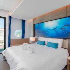 The Marina Phuket Hotel комната для гостей