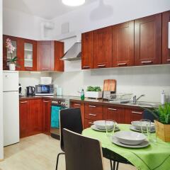 Отель Zoliborz Green Garden Apartment Польша, Варшава - отзывы, цены и фото номеров - забронировать отель Zoliborz Green Garden Apartment онлайн питание