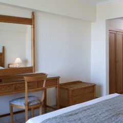 Mitsis Petit Palais Beach Hotel Родос удобства в номере