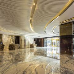 Renaissance Shanghai Yangtze Hotel фитнесс-зал
