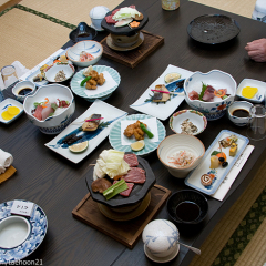 Отель Ryokan Tatsumi Хидзи питание