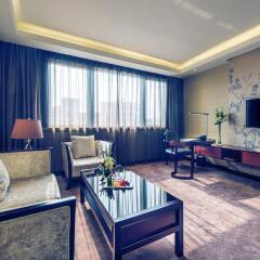 Отель Mercure Shanghai Royalton комната для гостей фото 6