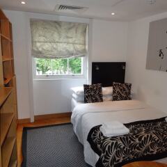 Апартаменты Studios 2 Let Serviced Apartments - Cartwright Gardens комната для гостей фото 4