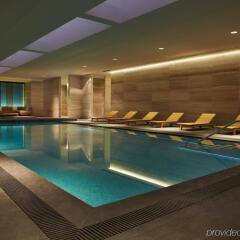Отель Four Seasons Hotel Toronto Канада, Торонто - отзывы, цены и фото номеров - забронировать отель Four Seasons Hotel Toronto онлайн бассейн