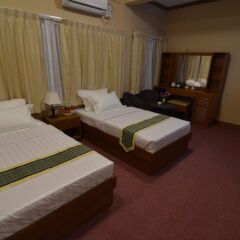 Kyi Tin Hotel комната для гостей фото 3