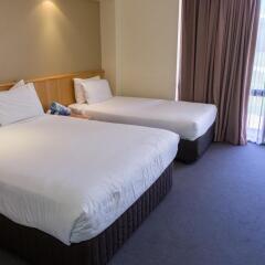 Отель Crowne Plaza Alice Springs Lasseters комната для гостей фото 3