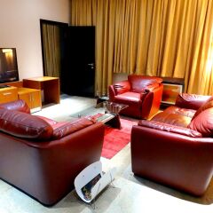 Отель Swiss International Mabisel Port Harcourt Нигерия, Порт-Харкорт - отзывы, цены и фото номеров - забронировать отель Swiss International Mabisel Port Harcourt онлайн комната для гостей фото 2